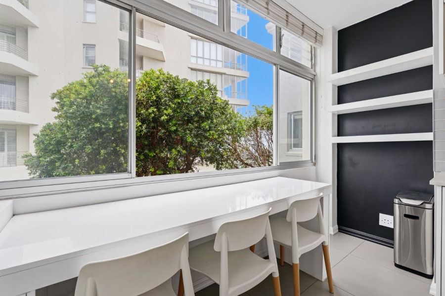 1 Bedroom Property for Sale in Mouille Point Western Cape